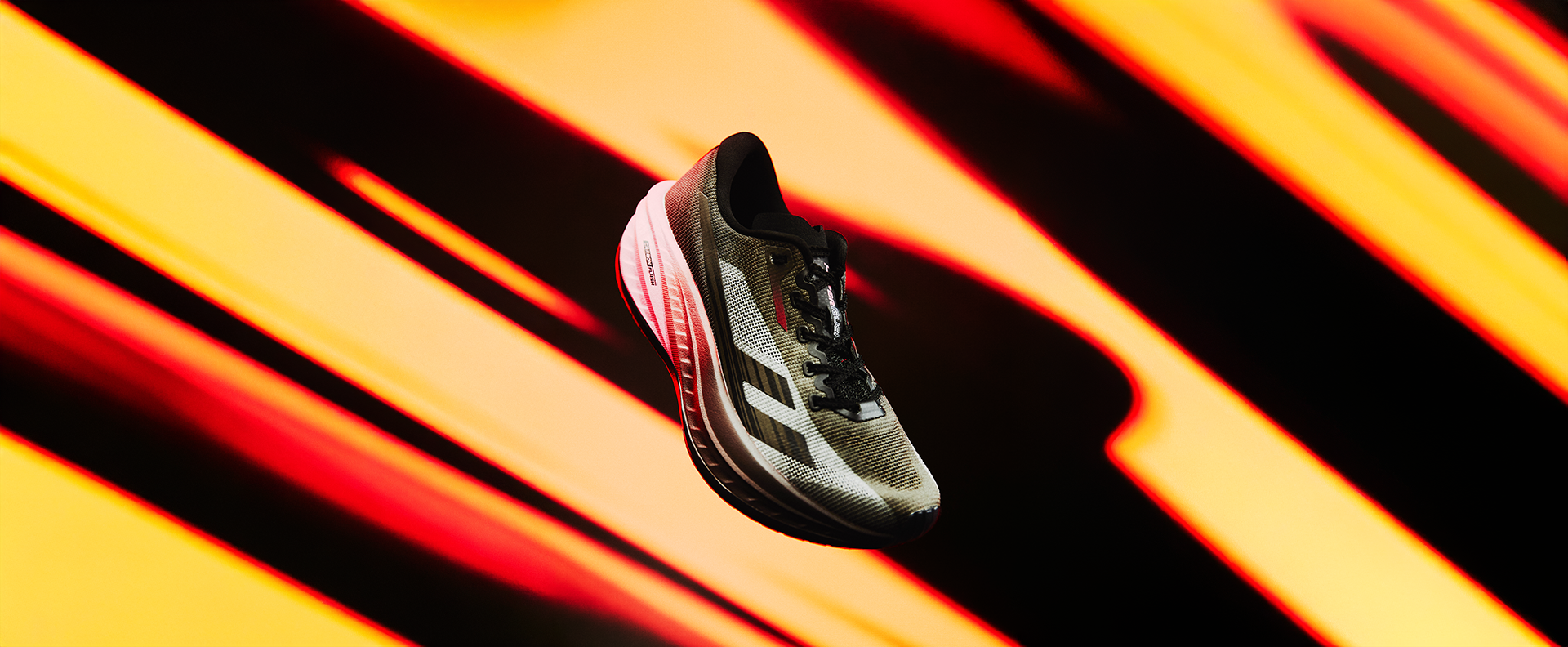 Топ-5 модных кроссовок сезона 2025-2026