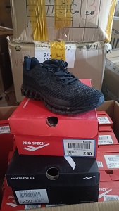 Pro-Specs кроссовки черн PW0UW20F521   